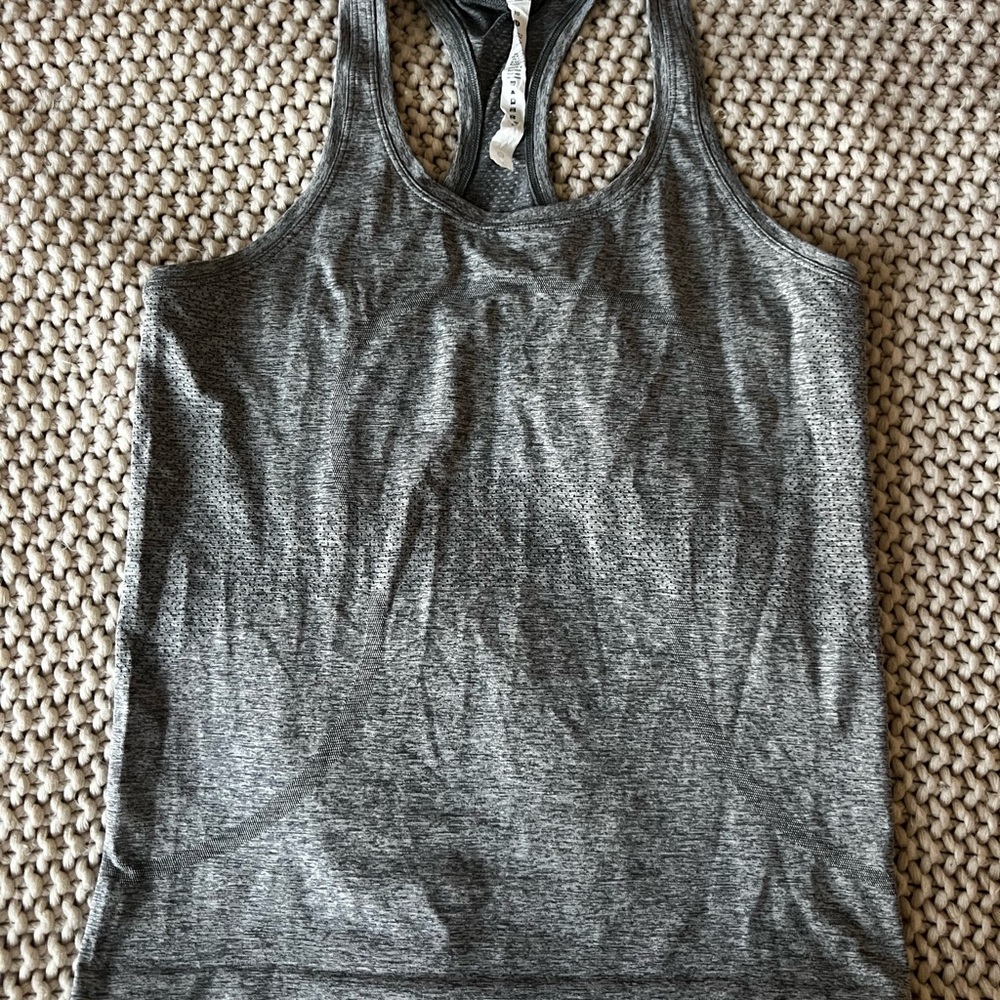 lululemon swiftly tech 2.0 gray tank top - sz 10